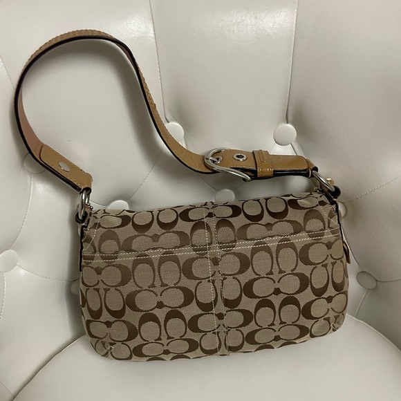 SOLD - Picture 2 of 6